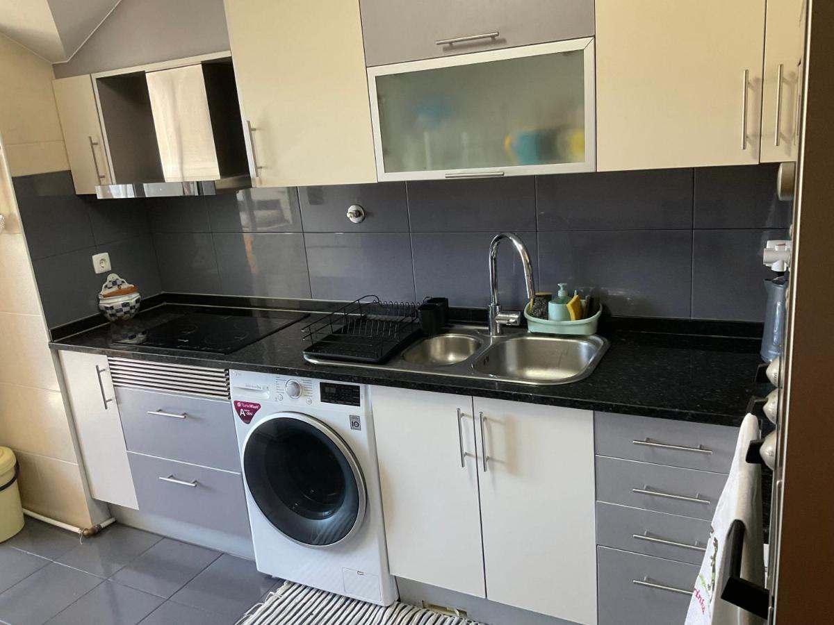 Moniz Apartment Caniço Eksteriør billede